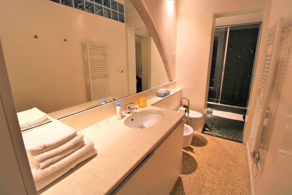 San Marco Charming Apartment With Canal View Venice Exterior photo